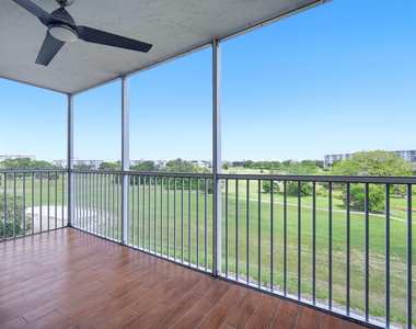 2901 S Palm Aire Drive - Photo Thumbnail 29