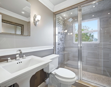 2901 S Palm Aire Drive - Photo Thumbnail 17