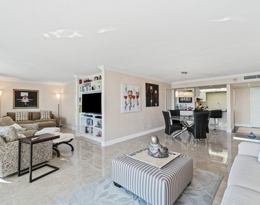 2400 Presidential Way - Photo Thumbnail 3