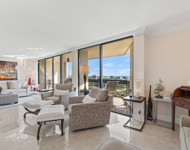 2400 Presidential Way - Photo Thumbnail 5
