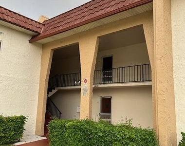 200 Lake Carol Drive - Photo Thumbnail 18