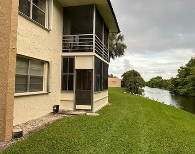 200 Lake Carol Drive - Photo Thumbnail 19