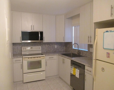 200 Lake Carol Drive - Photo Thumbnail 2