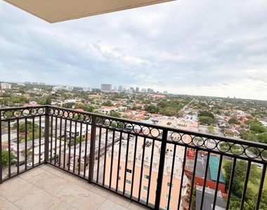 3232 Coral Way - Photo Thumbnail 25