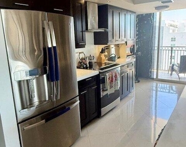 3232 Coral Way - Photo Thumbnail 5