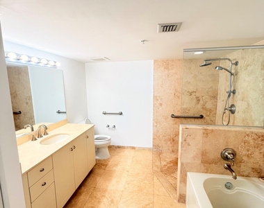 3232 Coral Way - Photo Thumbnail 10
