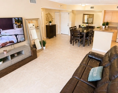 7980 N Nob Hill Road - Photo Thumbnail 15