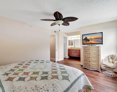 1915 Lavers Circle - Photo Thumbnail 18