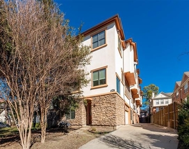 4432 Bowser Avenue - Photo Thumbnail 16