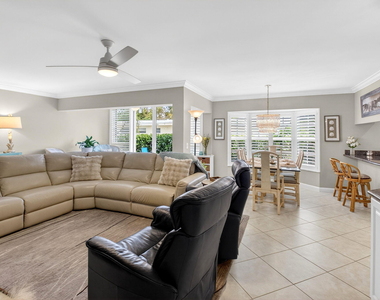 75 Venetian Drive - Photo Thumbnail 5