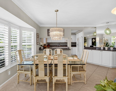 75 Venetian Drive - Photo Thumbnail 9