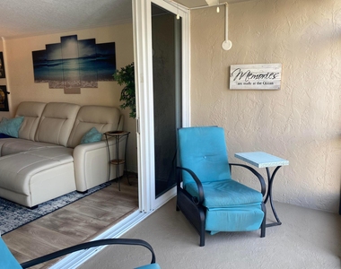 3 Royal Palm Way - Photo Thumbnail 14