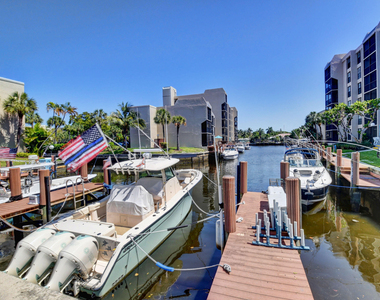 3 Royal Palm Way - Photo Thumbnail 40