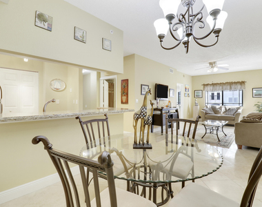 2802 Sarento Place - Photo Thumbnail 15
