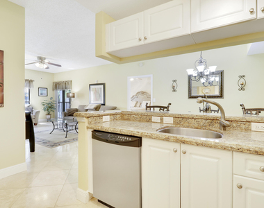 2802 Sarento Place - Photo Thumbnail 13