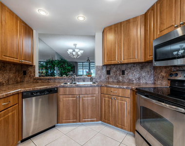 15831 Loch Maree Lane - Photo Thumbnail 6