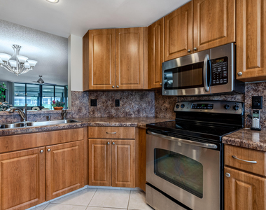 15831 Loch Maree Lane - Photo Thumbnail 7