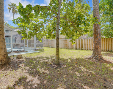 1329 Periwinkle Place - Photo Thumbnail 15
