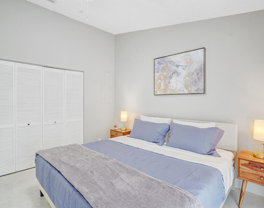 1329 Periwinkle Place - Photo Thumbnail 6