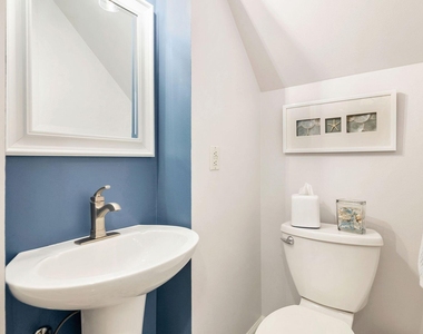 4409 N Fairway Dr Drive N - Photo Thumbnail 15