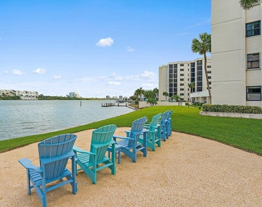 19800 Sandpointe Bay Drive - Photo Thumbnail 44
