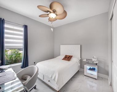 5857 Whippoorwill Circle - Photo Thumbnail 8