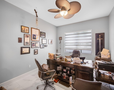 5857 Whippoorwill Circle - Photo Thumbnail 11
