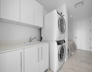 15701 Collins Avenue - Photo Thumbnail 31