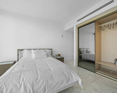 15701 Collins Avenue - Photo Thumbnail 29