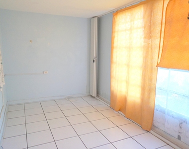 401 Southampton A - Photo Thumbnail 23