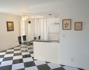 401 Southampton A - Photo Thumbnail 6