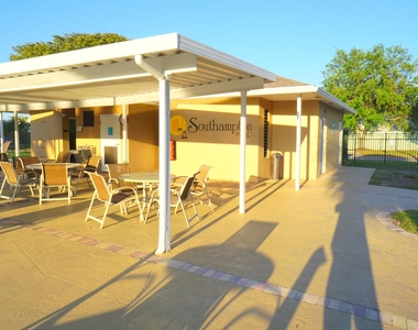 401 Southampton A - Photo Thumbnail 30