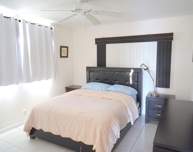 401 Southampton A - Photo Thumbnail 12