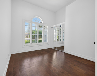 14780 Horseshoe Trace - Photo Thumbnail 5