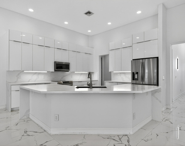 14780 Horseshoe Trace - Photo Thumbnail 1