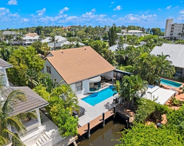 1050 Brooks Lane - Photo Thumbnail 48