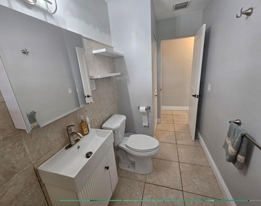 1621 Seaway Drive - Photo Thumbnail 11