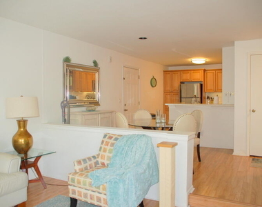 1885 Palm Cove Boulevard - Photo Thumbnail 10