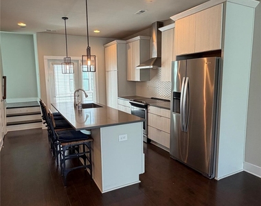 1739 Cannon View Lane - Photo Thumbnail 4