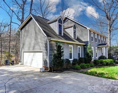 19314 Yachtman Drive - Photo Thumbnail 42