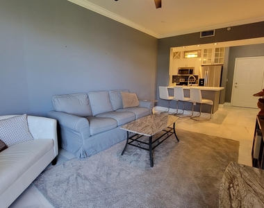 533 Ne 3rd Avenue - Photo Thumbnail 14
