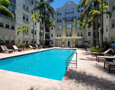 533 Ne 3rd Avenue - Photo Thumbnail 21