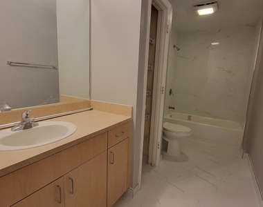 533 Ne 3rd Avenue - Photo Thumbnail 9