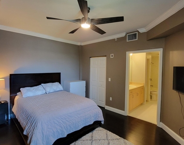 533 Ne 3rd Avenue - Photo Thumbnail 16