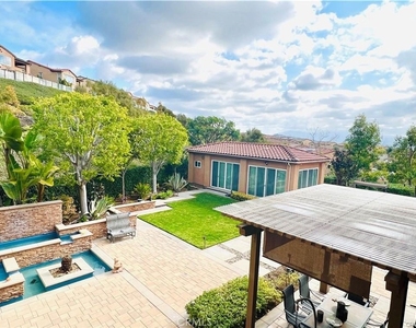 540 N Bardsdale - Photo Thumbnail 14