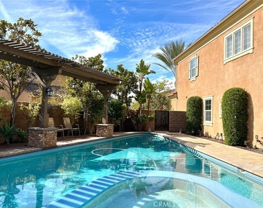 540 N Bardsdale - Photo Thumbnail 17