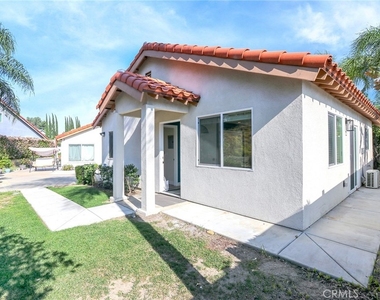 1621 Butternut Way - Photo Thumbnail 16