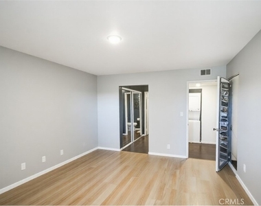 7800 Topanga Canyon - Photo Thumbnail 3