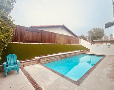 5309 Lockhurst Drive - Photo Thumbnail 25