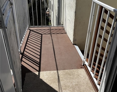 4518 S Normandie Avenue - Photo Thumbnail 19